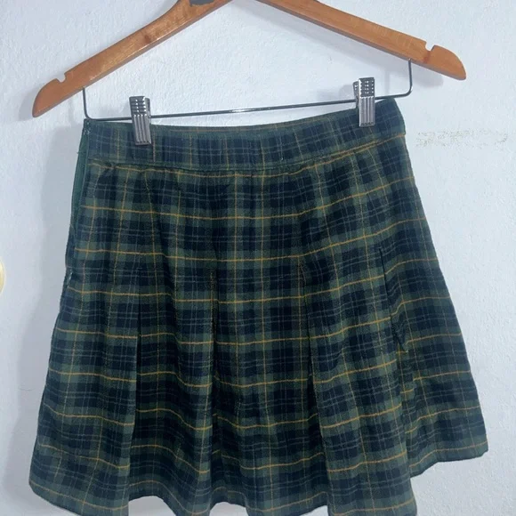 Hollister Blue and Green Skater Mini Skirt Casual - Picture 2 of 3